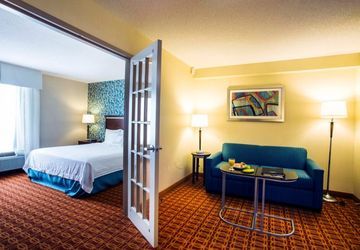 Fairfield & By Marriott Toronto Airport Mississauga
