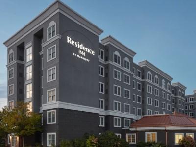 By Marriott Mississauga-airport Corporate Centre West Mississauga