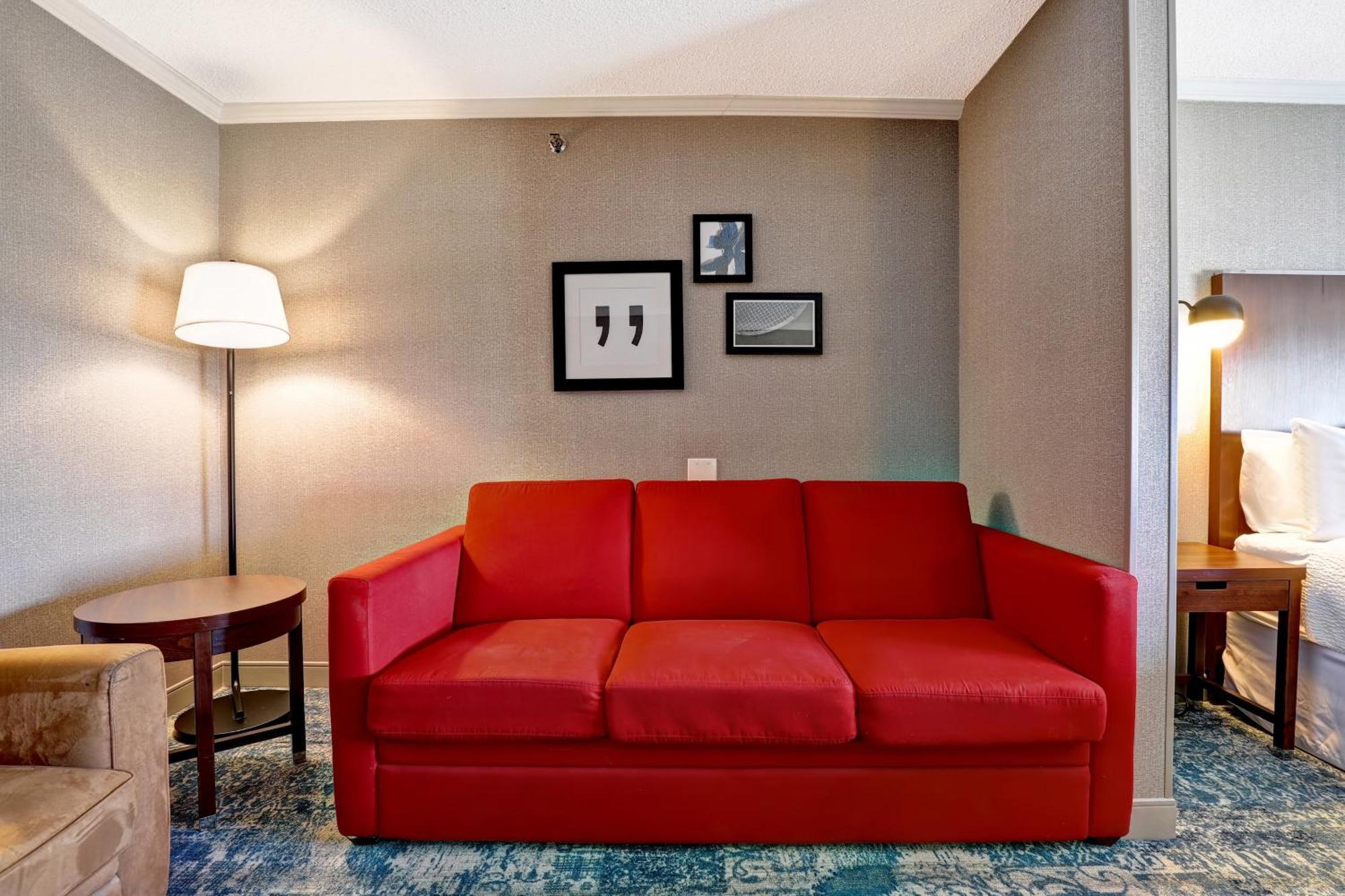 Four Points By Sheraton Toronto Hotel