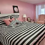 All Seasons Bed & Breakfast