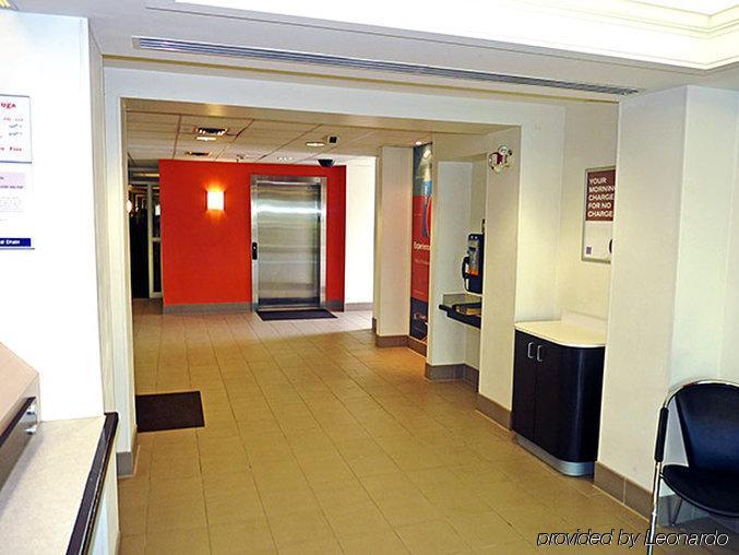 Hotel 6-mississauga, On - Toronto